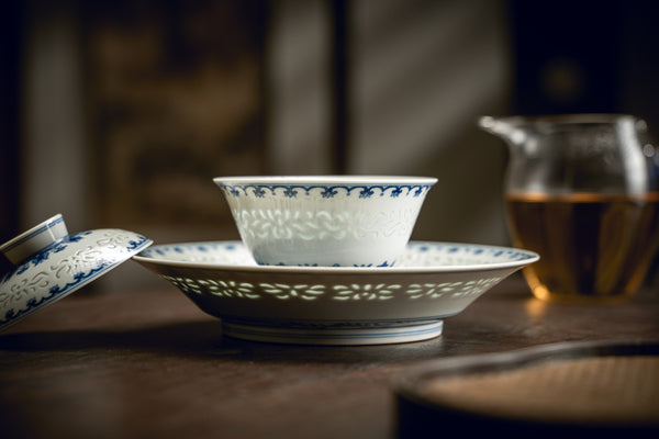 TENSI Kiln Lily Linglong Lidded Tea Bowl Set