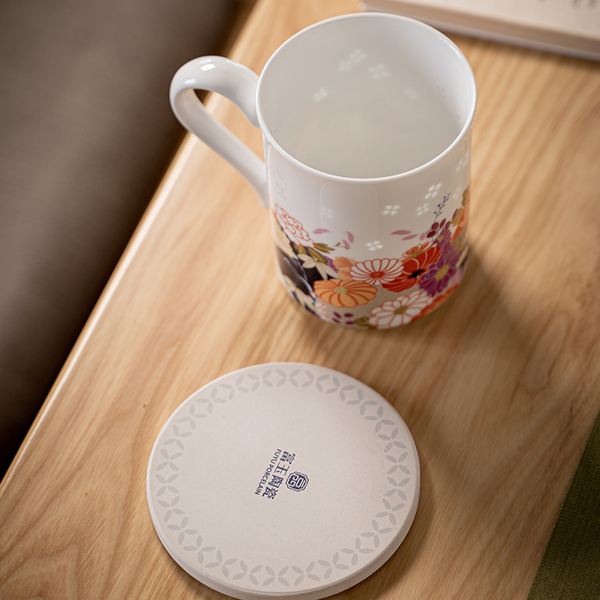 Garden of Flowers Mug
