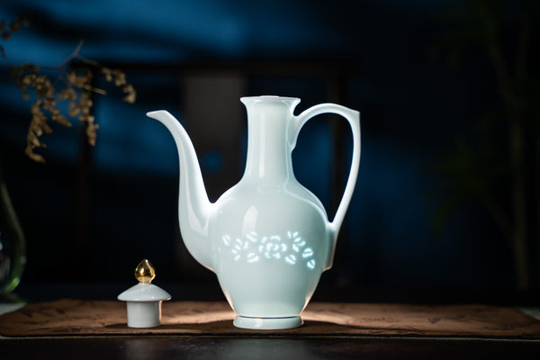 Golden Bough & Jade Leaf 11-Piece Wine Set