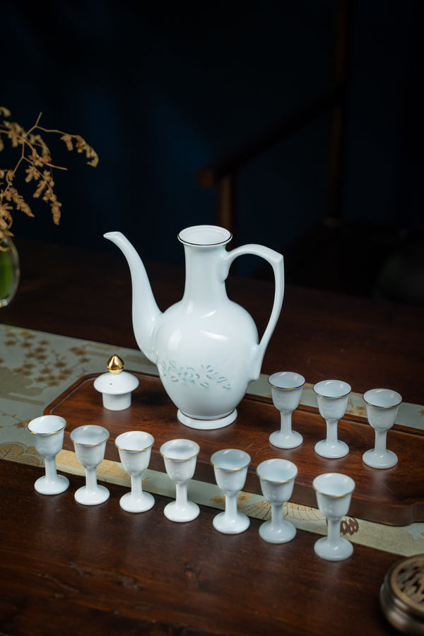 Golden Bough & Jade Leaf 11-Piece Wine Set