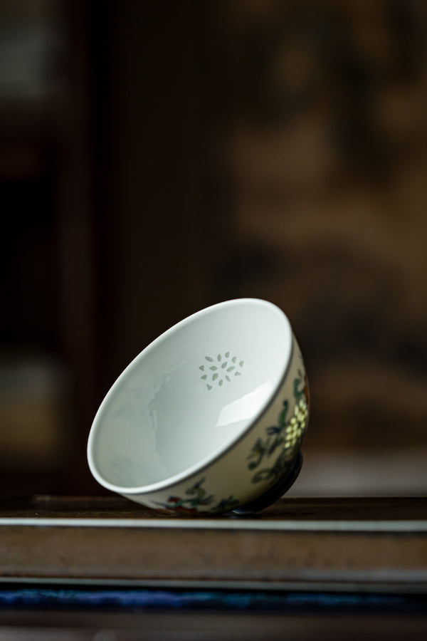 TENSI Kiln Doucai Twin-Lotus 'Chicken Heart' Cup