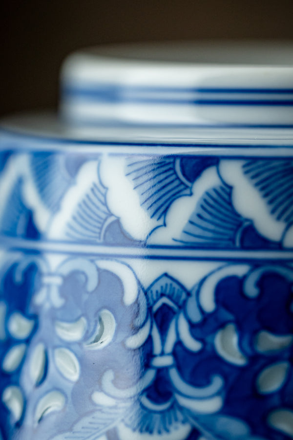 TENSI Kiln Baoxiang Motif Hoof Cup