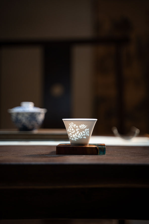 TENSI Kiln Butterfly-Flower Cup