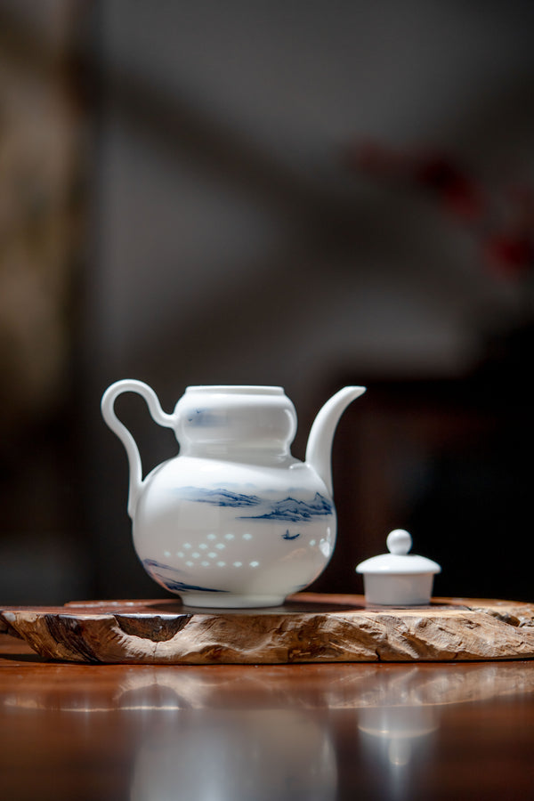 Blue and White Porcelain Twin-Pines Wine Set