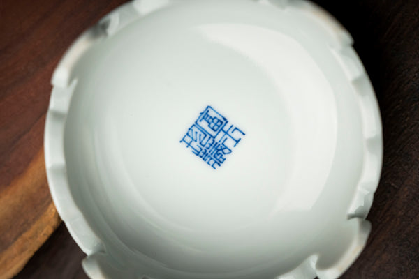 TENSI Kiln Treasure-Flower Motif Lid Rest