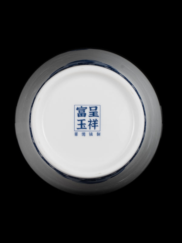 HP00034-庭花落院瓶